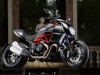 ducati-diavel-carbon