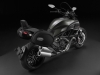 ducati-diavel-strada-retro-laterale-destro