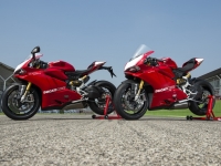 Ducati-Panigale-R-5