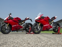 Ducati-Panigale-R-5