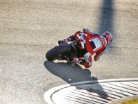 Ducati-Panigale-R-in-Pista-3