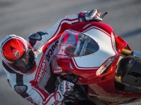 Ducati-Panigale-R-in-Pista-6