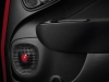 fiat-500l-interni-sportello