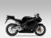 honda-cbr600rr-black-laterale