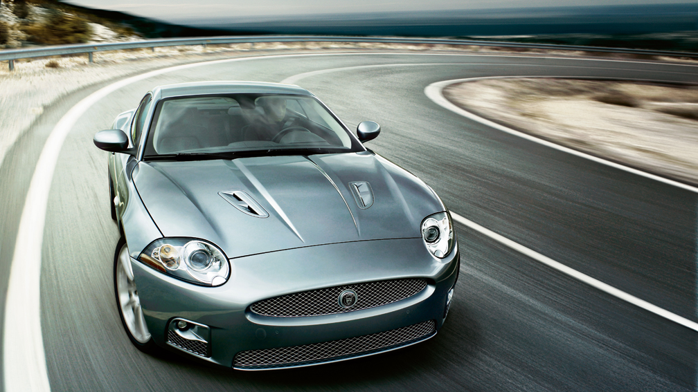 Jaguar XKR Portfolio