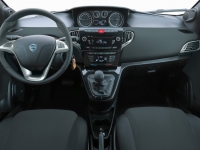 Lancia-Ypsilon-30th-Anniversary-Plancia