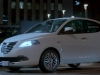 lancia-ypsilon-ecochic-metano-tre-quarti-anteriore