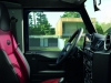 land-rover-defender-silver-pack-interni