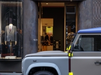 Land-Rover-Defender-Paul-Smith-5