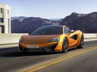 McLaren-570S-1