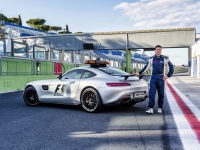Meredes-AMG-Safety-Car-F1-2015-18