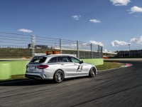 Meredes-AMG-Safety-Car-F1-2015-4