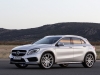 mercedes-gla-45-amg-tre-quarti-anteriore