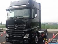 Mercedes-Actros-2