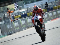 MotoGP-2015-Le-Mans-Andrea-Dovizioso