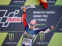 MotoGP-2015-Le-Mans-Jorge-Lorenzo-3