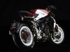 MV-Agusta-Brutale-800-Dragster-RR-Rosso-Bianco-Posteriore-Laterale-Destro