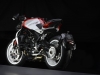 MV-Agusta-Brutale-800-Dragster-RR-Rosso-Bianco-Posteriore-Laterale-Sinistro