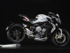 mv-agusta-brutale-800-dragster-bianca-laterale-destro