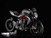 mv-agusta-brutale-800-fronte-laterale-destro