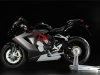 mv-agusta-f3-nera-laterale-sinistro