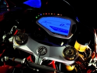 MV-Agusta-F4-RC-Strumentazione