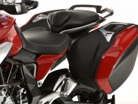 MV-Agusta-Turismo-Veloce-800-Edition-1-Sella