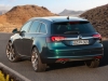 opel-nuova-insignia-sports-tourer-dietro