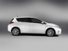 Nuova-Toyota-Auris-Lato