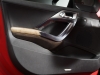 Peugeot-2008-Castagna-Interno-Portiera