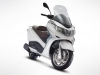 Piaggio-X10-Fronte-Laterale-Destro