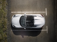 Porsche-Boxster-Spyder-4