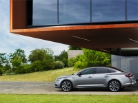 Renault-Talisman-11