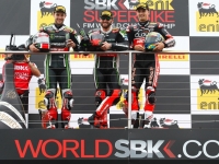 Superbike-2015-Donington-Gara-1-Podio
