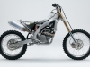 suzuki-rm-z250-nuda-laterale-destro