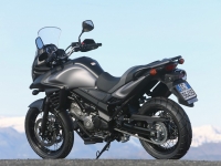 Suzuki-V-Strom-650XT-30