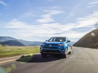 Toyota-RAV4-Hybrid-9