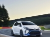 toyota-yaris-hybrid-r-14