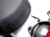 Triumph-Bonneville-T214-Logo-Sella
