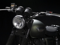Triumph-Scrambler-Jurassic-World-10