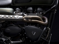 Triumph-Scrambler-Jurassic-World-2