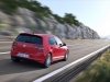 volkswagen-golf-gtd-in-strada