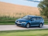 volkswagen-golf-variant-in-strada