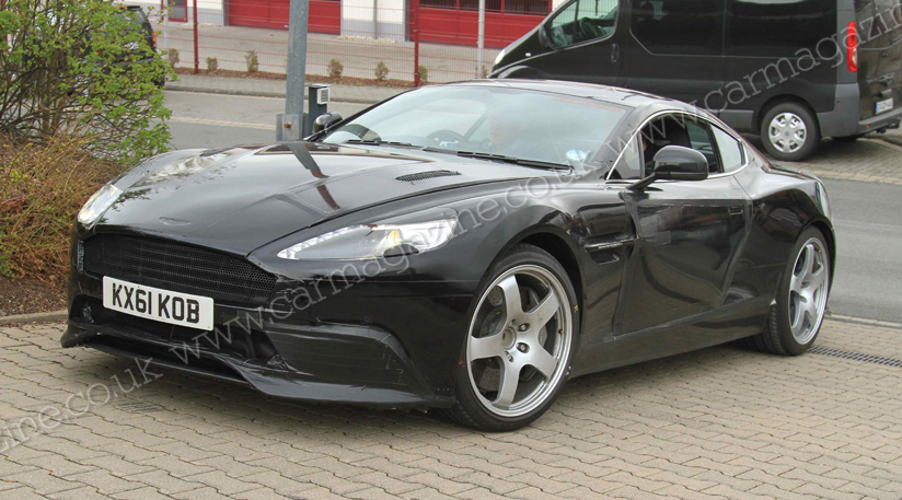 Foto spia della nuova Aston Martin DBS