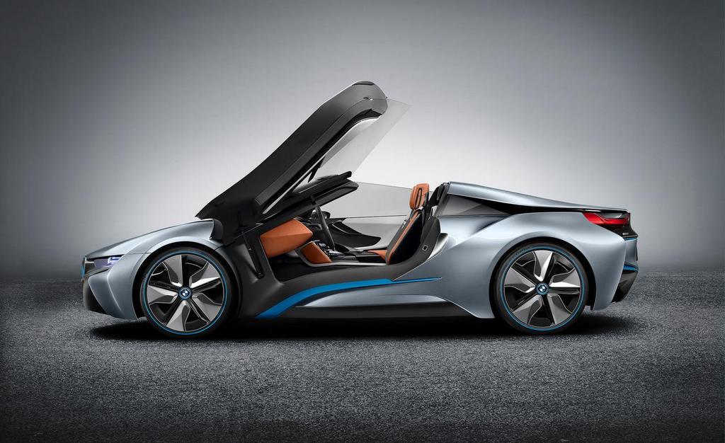 BMW i8 annunciata una versione Spyder