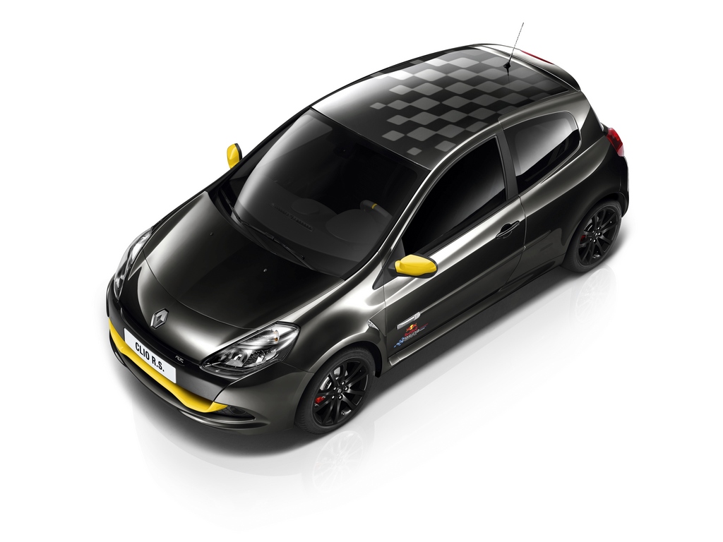 Renault presenta una serie limitata della Clio RS per celebrare Vettel F1