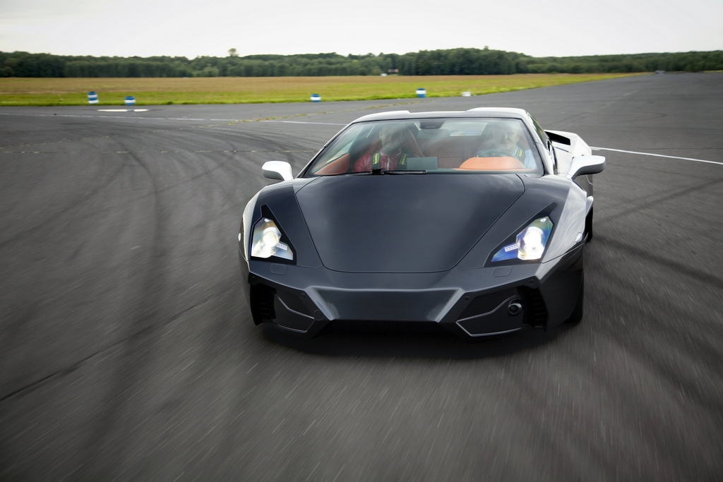 Arrinera la super car Anglo Polacca