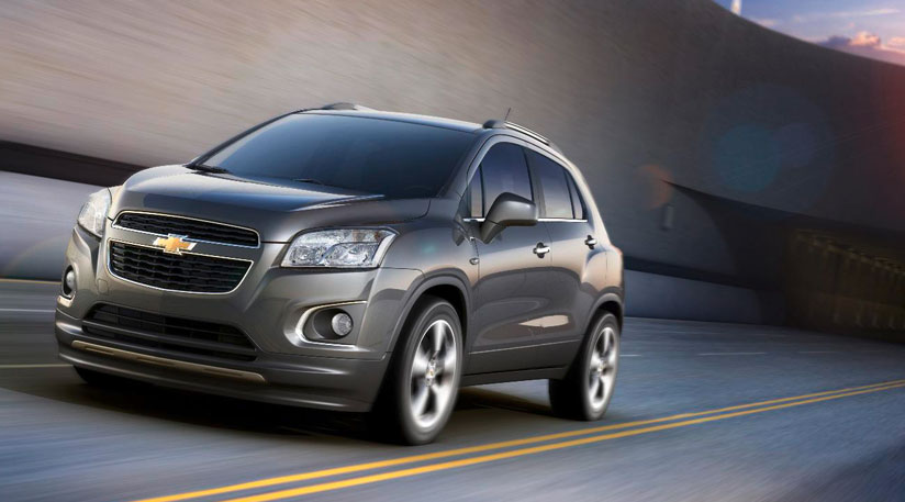 Prima foto ufficiale della baby SUV Trax