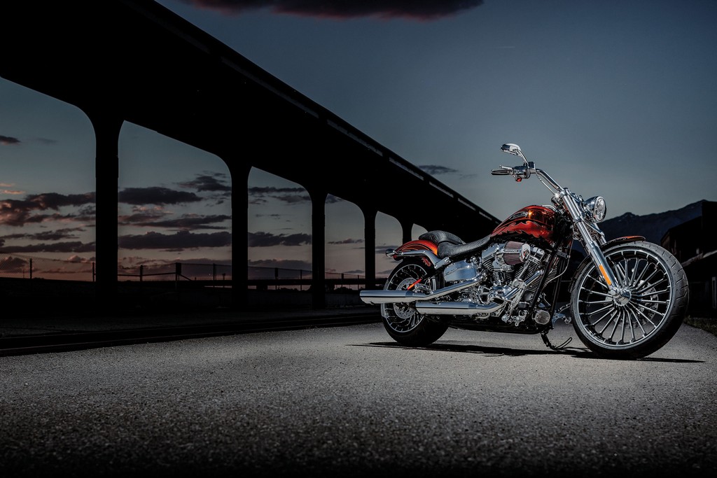 Harley davidson fxsbse cvo breakout discount
