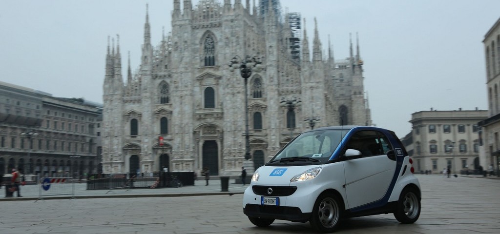 Debutta a Milano car2go il carsharing firmato smart | Cavalli Vapore